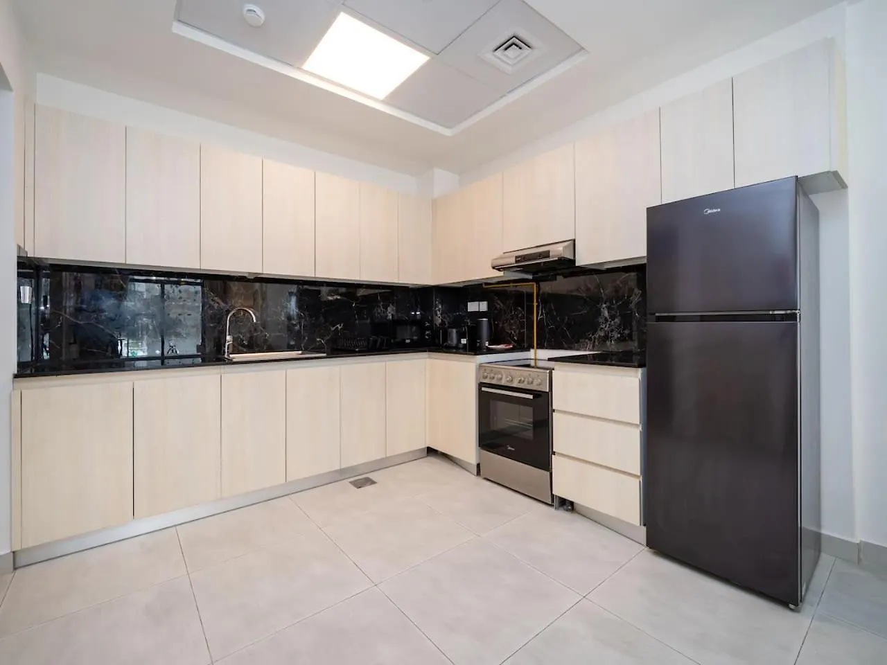 Bright And Spacious 1 Bed Prime Jvc Location Dubai United Arab Emirates